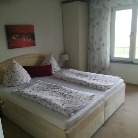 Gaestehaus Jagsttalblick Couette-café *